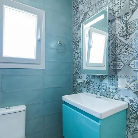 Ilianas R&f Luxury Apartment