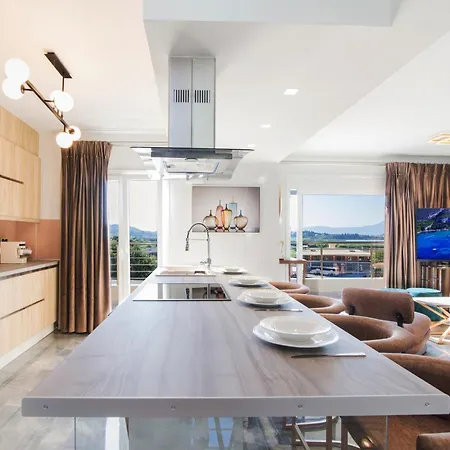 Ilianas R&f Luxury Apartment *