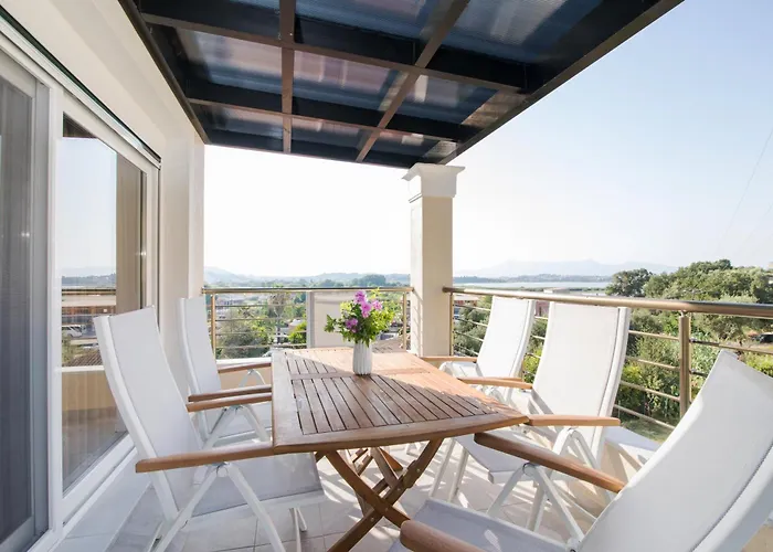 Ilianas R&f Luxury Appartement Perama (Corfu)