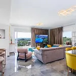 Ilianas R&f Luxury Perama (Corfu)