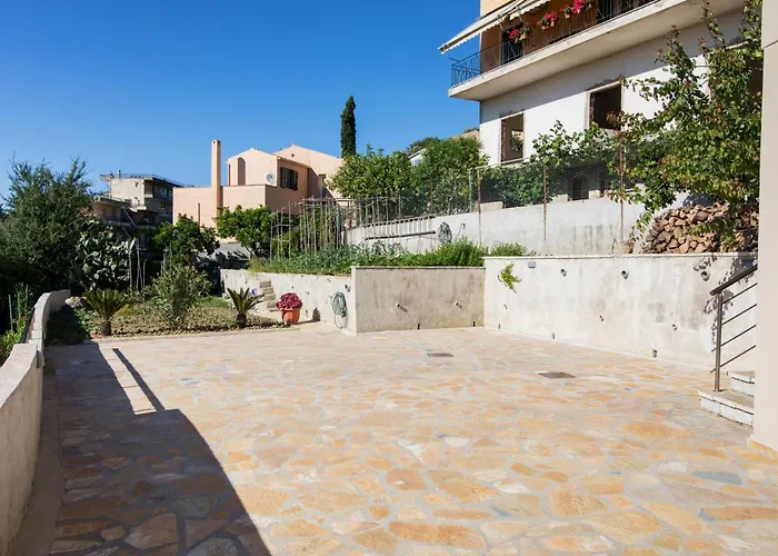 Ilianas R&f Luxury *